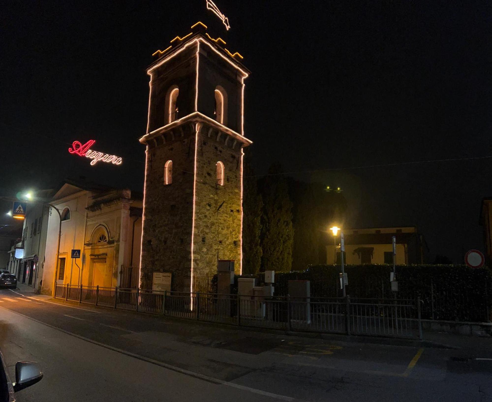 Casa - Via Francigena Via Vandelli Massa  Exteriör bild